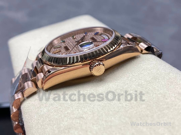Replica Rolex Day Date 36-m128396TBR 0019 voor heren, diamanten ring, ijsblauwe Romeinse wijzerplaat