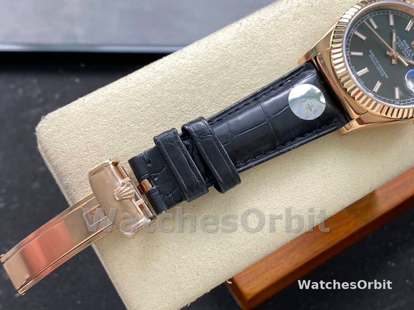Replica Rolex Day Date 36-m128239 0069, oro bianco, quadrante blu con diamanti, blu