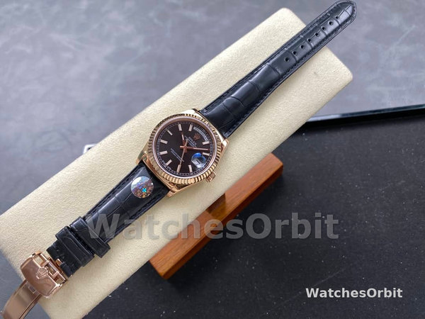 Replica Rolex Day Date 36-m128239 0069, oro bianco, quadrante blu con diamanti, blu