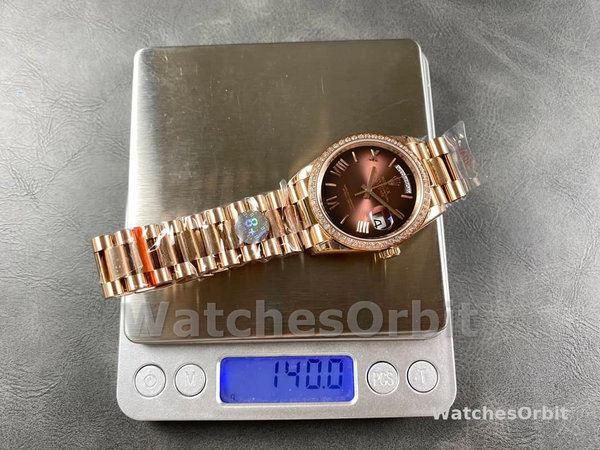Replica Rolex Day Date 36-128236 0009 voor heren, geribbelde lunette, platina armband, ijsblauw