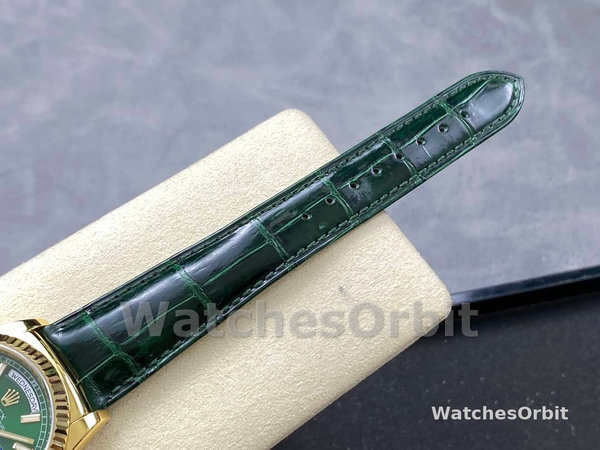 Replica Rolex Day Date 36-m128399TBR 0019, witgoud, diamanten ring, witte wijzerplaat