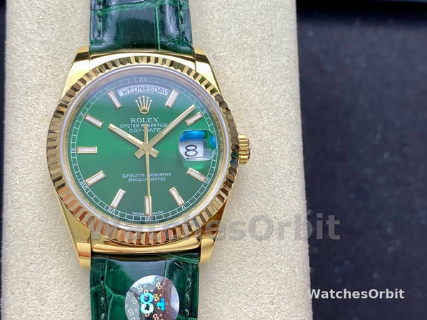 Replica Rolex Day Date 36-m128399TBR 0019, witgoud, diamanten ring, witte wijzerplaat