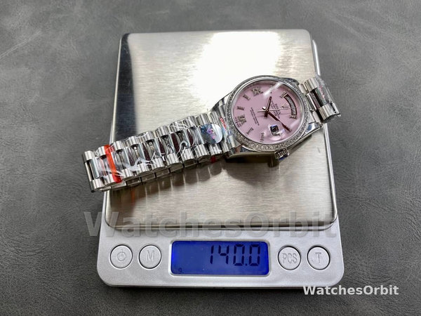 Replica Rolex Day Date 40-M228236 0024 voor heren, witgoud, blauwe ombre wijzerplaat