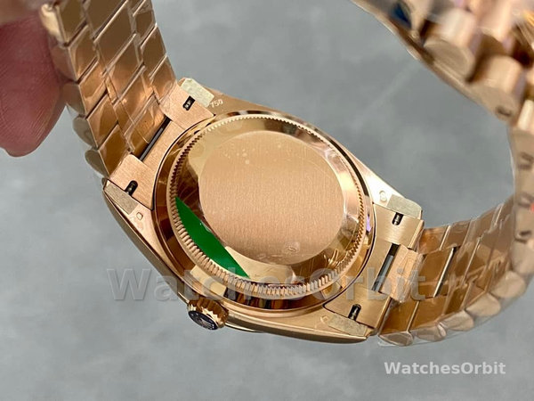 Replica Rolex Day-Date 36-m128345rbr 0064, oro rosa, quadrante romano con diamanti incastonati, lunetta di diamanti quadrante turchese
