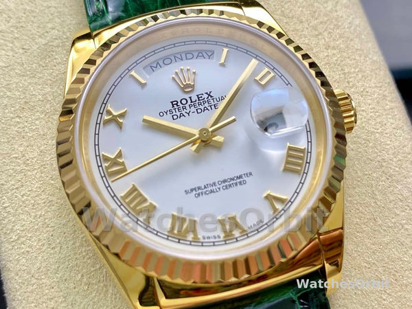 Replica Rolex Day Date 36-m128236 0017, platina, witte wijzerplaat, President armband, wit