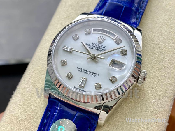 Replica Rolex Day Date 36-m128396TBR 0019 voor heren, diamanten ring, ijsblauwe Romeinse wijzerplaat
