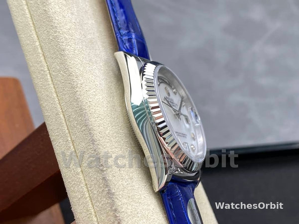 Replica Rolex Day Date 36-m128396TBR 0019 voor heren, diamanten ring, ijsblauwe Romeinse wijzerplaat
