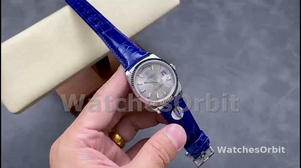 Replica Rolex Day Date 36-m128236 0017, platina, witte wijzerplaat, President armband, wit