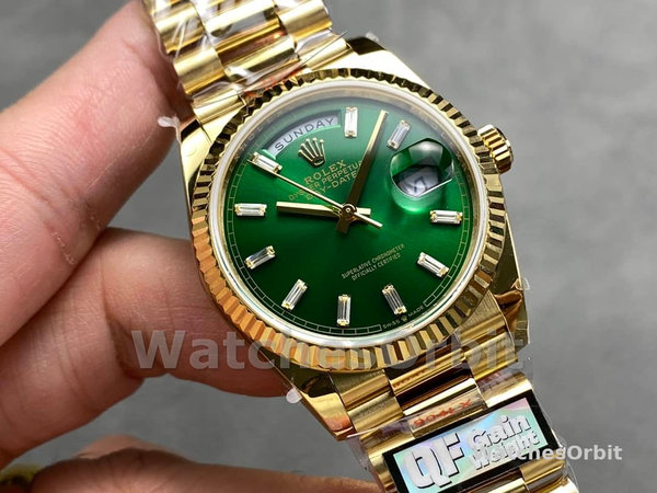 Replica Heren Rolex Submariner 40-16613T, 18K, Champagne Diamond Dial, Zwarte Bezel, Gold Champagne Dial
