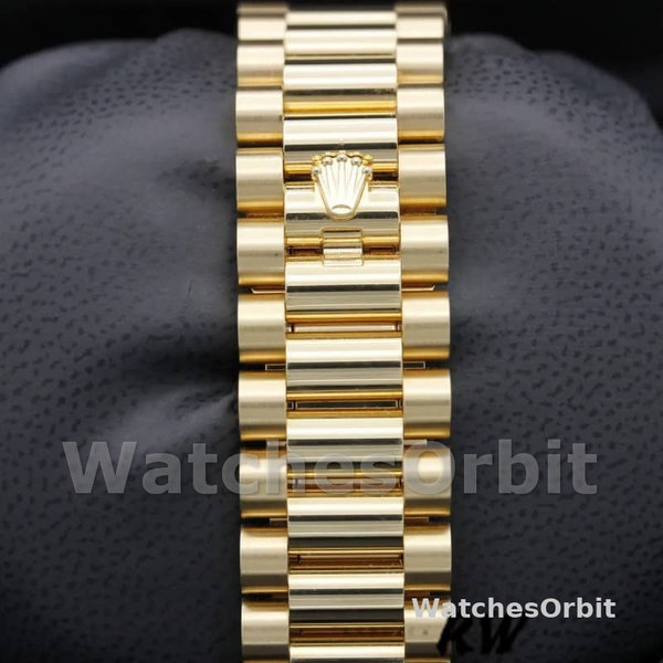 Replica Rolex Day-Date 36mm Unisex-128238 0081 Geribbelde lunette-Witte index wijzerplaat Wit