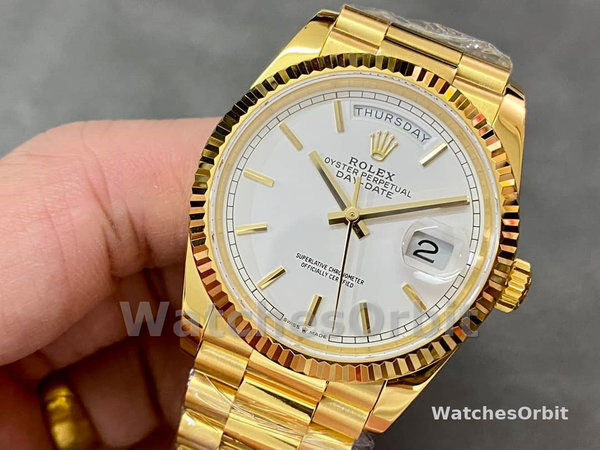 Replica Rolex Day-Date 36mm Unisex-128238 0081 Geribbelde lunette-Witte index wijzerplaat Wit