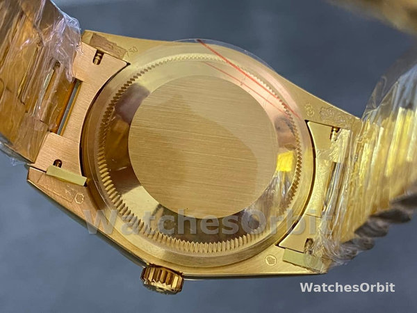 Replica Rolex Day-Date 36mm Unisex-128238 0081 Geribbelde lunette-Witte index wijzerplaat Wit