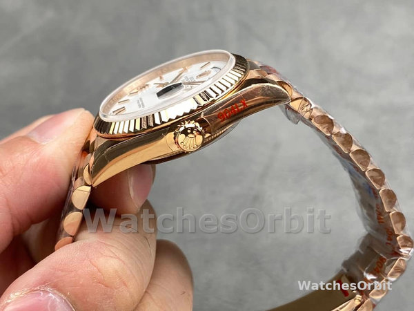 Replica Heren Rolex Day Date 40-M228236 0003, platina, zwarte wijzerplaat