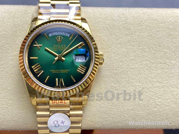 Replica Rolex Day Date 40-M228238 00691, geelgoud, groene ombre wijzerplaat, groene ombre wijzerplaat