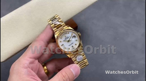 Replica Rolex Day Date 36-M128236 0020, oro bianco, quadrante blu, quadrante blu