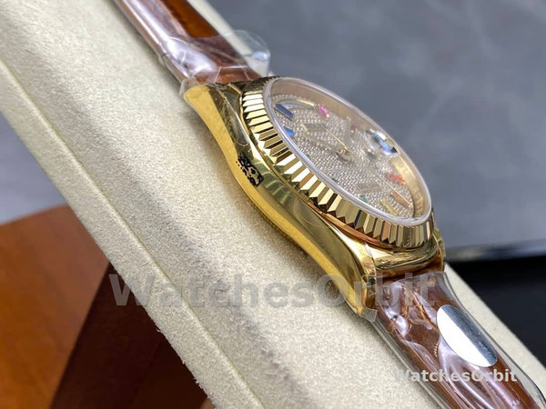 Replica Rolex Day Date 36-m128396TBR 0005, Platina, Parelmoer wijzerplaat, Diamanten ring, President, MOP wijzerplaat