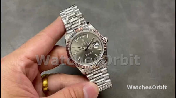 Replique Hommes - Rolex Day-Date 40-M228239 0060, Or blanc 18K, Cadran ardoise, Cadran gris hommes