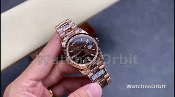 Replica Heren Rolex Day-Date 40-m228235 0003, 18K Everose Goud, President, Chocolade Wijzerplaat
