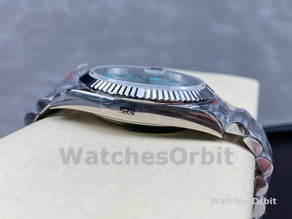 Replica Rolex Day-Date 40mm Platina Ijsblauwe Wijzerplaat Heren - 228236 Ijsblauwe Wijzerplaat
