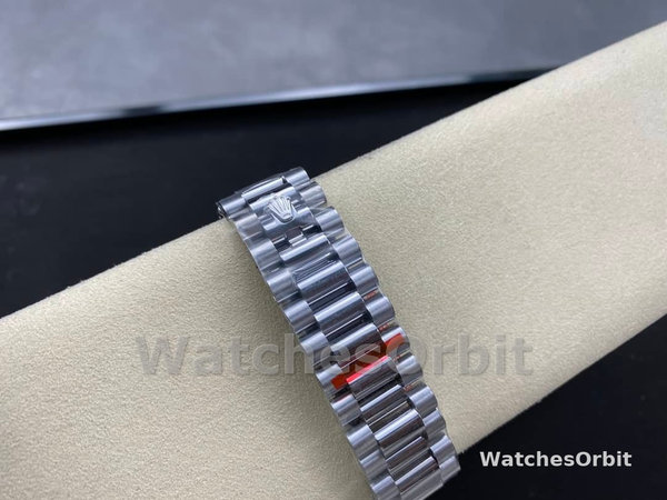 Replica Rolex Day-Date 40mm Platina Ijsblauwe Wijzerplaat Heren - 228236 Ijsblauwe Wijzerplaat