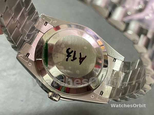 Replica Heren Rolex Day-Date 40-228396TBR, Platina, Arabische cijfers, Groen met diamanten, Groene wijzerplaat