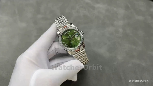Replica Heren Rolex Day Date 40-M228396TBR 0020, Platina, Olijfgroene wijzerplaat, Diamanten ring