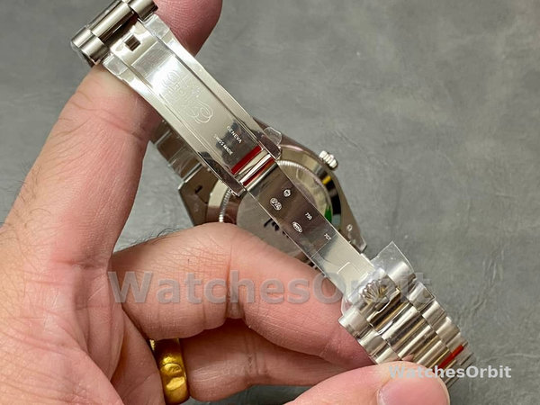 Replica Rolex Day-Date 40-228206 voor heren, Arabisch, Platina, Olijf wijzerplaat, Groene wijzerplaat