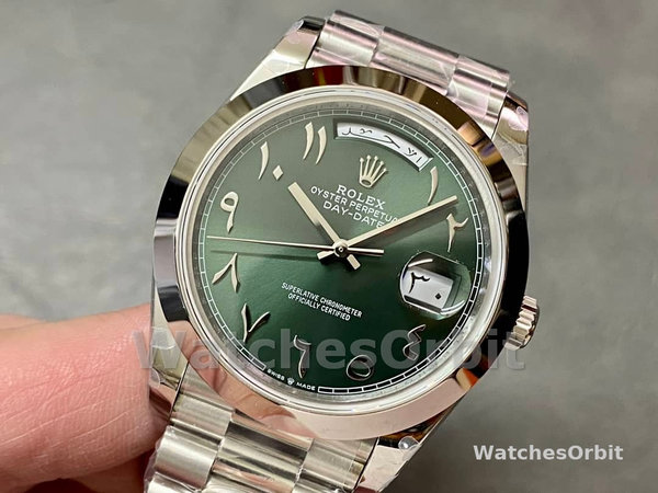 Replica Rolex Day-Date 40-228206 voor heren, Arabisch, Platina, Olijf wijzerplaat, Groene wijzerplaat