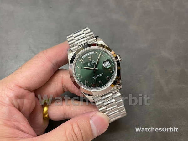 Replica Rolex Day-Date 40-228206 voor heren, Arabisch, Platina, Olijf wijzerplaat, Groene wijzerplaat