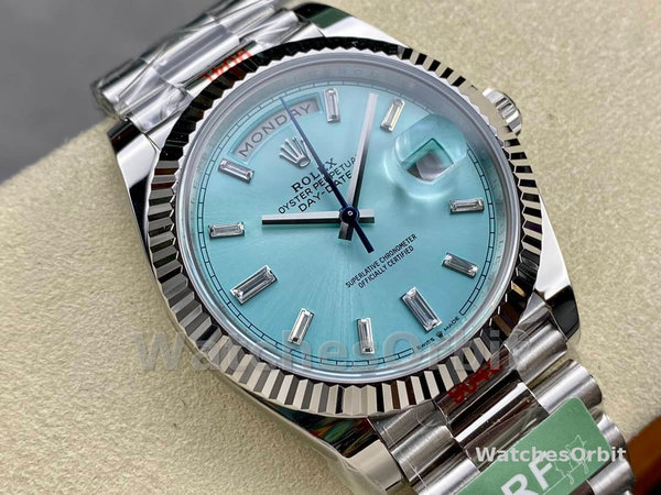 Replica Rolex Day Date 40-228236 0006, Platino, Quadrante Baguette Blu Ghiaccio, Blu Ghiaccio, Uomo