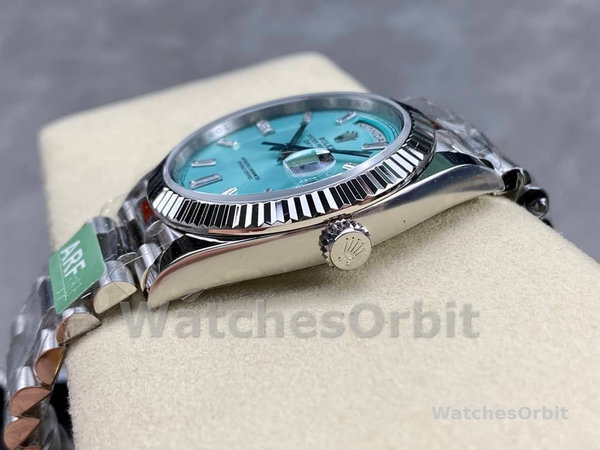 Replica Rolex Day Date 40-228236 0006, Platino, Quadrante Baguette Blu Ghiaccio, Blu Ghiaccio, Uomo
