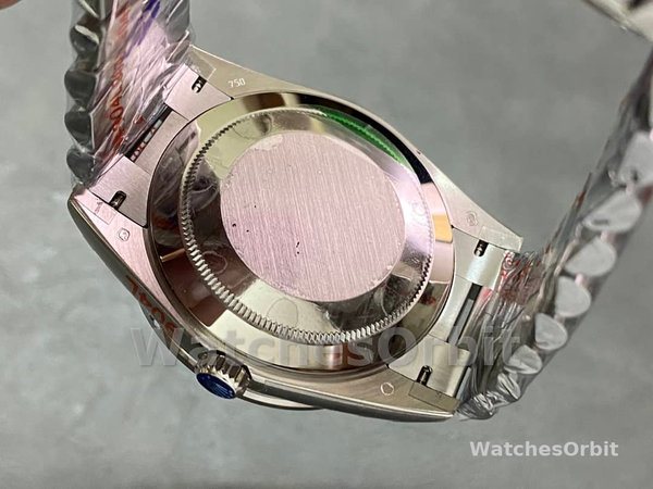 Replica Heren Rolex Day-Date Platinum Ijsblauw Arabisch wijzerplaat Diamant Bezel 228396TBR 40MM Ijsblauwe wijzerplaat
