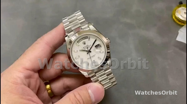 Replica Heren Rolex Day-Date 40-228206 0036, Platina, Meteoriet Baguette Wijzerplaat, Heren Meteoriet Wijzerplaat