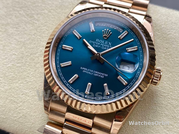 Replica Rolex Day Date 36-128238 0132 voor heren, champagne wijzerplaat, geelgouden armband