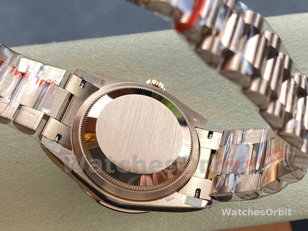 Replica Rolex Day Date 36-128238 0132 voor heren, champagne wijzerplaat, geelgouden armband