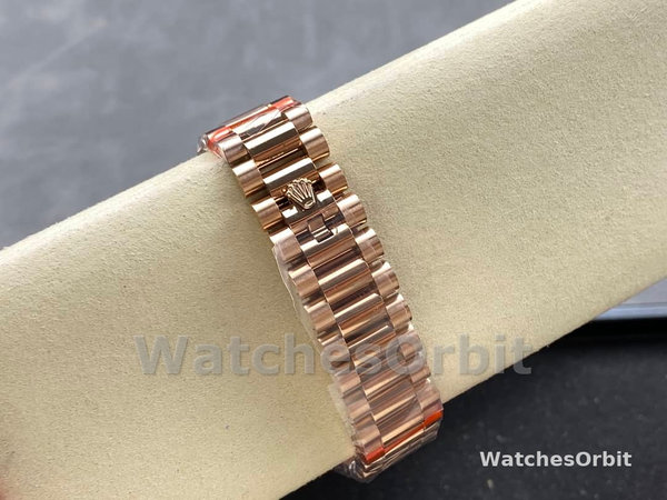 Replica Rolex Day Date 36-128238 0132 voor heren, champagne wijzerplaat, geelgouden armband