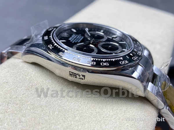 Replique Hommes Rolex Cosmograph Daytona 40MM Oystersteel M126500LN - 2024 Edition Black
