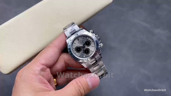 Men's Rolex Cosmograph Daytona-126509 0003, 40mm, Silver Dial, Silver and Black