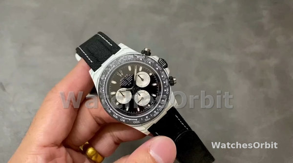 Men's Rolex Daytona Cosmograph Carbon Fiber Black Dial 40MM Black