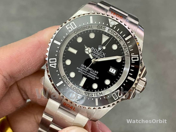 Replica Rolex Deepsea 44mm Uomo-126660-Dal quadrante nero-Oyster acciaio nero
