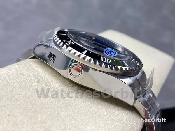 Replica Rolex Sea-Dweller Deepsea 44mm Uomo-136660 0005-Acciaio inossidabile-Comparatore nero/Blu Blu Blu