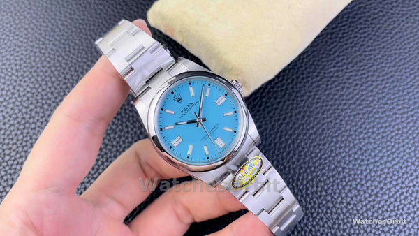 Men's Rolex Oyster Perpetual 41MM Turquoise Dial M124300 0006 Men's Turquoise Dial