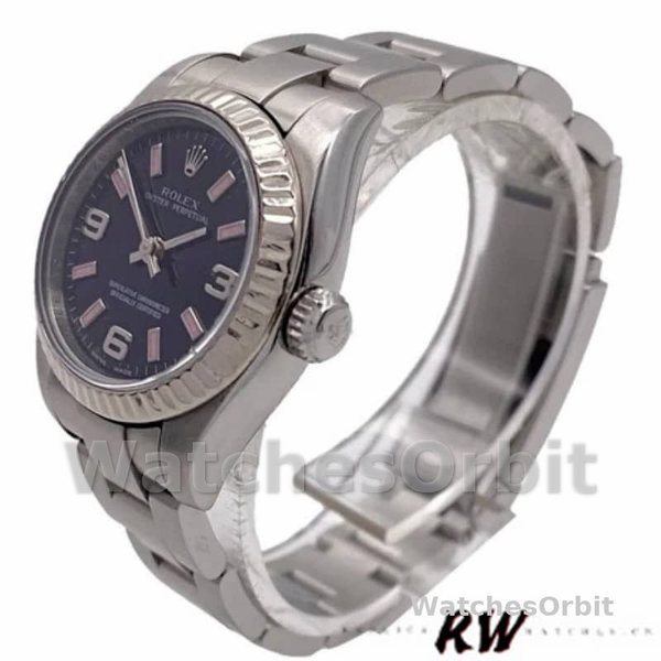 Replique Rolex Oyster Perpetual 26mm Femmes-176234-Cadran noir-Nivelle cannelée Noir