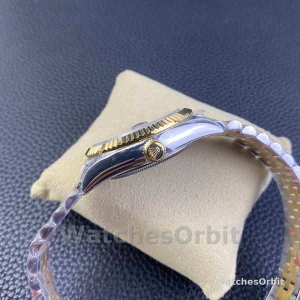 Mens Rolex Sky Dweller 42mm Yellow Gold Oyster M336933 0004 Mens Black Dial Replica Watch Image