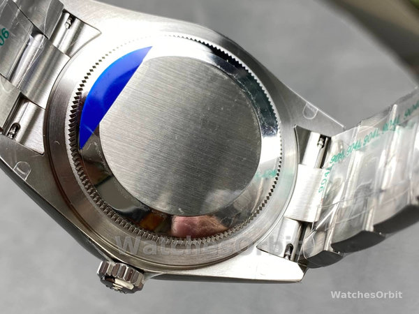 Replica Rolex Day Date unisex 36-128236 0009, lunetta scanalata, bracciale in platino, blu ghiaccio