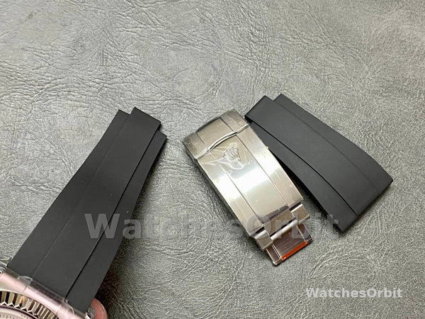 Mens Rolex Sky-Dweller 42-M336239 0003, White Gold, White Dial, Oysterflex White Dial Replica Watch Image