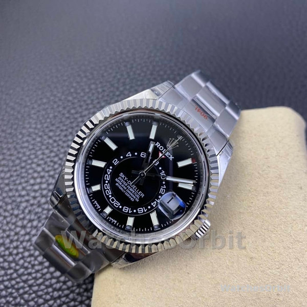 Replica Rolex Sky Dweller 42mm Bianco Rolesor Quadrante Nero Uomo M336934 0007 Quadrante Nero Uomo