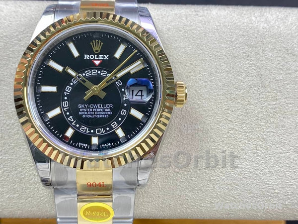 Mens Rolex Sky Dweller 42mm Yellow Rolesor Black Dial Oyster M336933 0003 Mens Black Dial Replica Watch Image