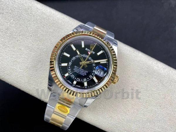 Mens Rolex Sky Dweller 42mm Yellow Rolesor Black Dial Oyster M336933 0003 Mens Black Dial Replica Watch Image