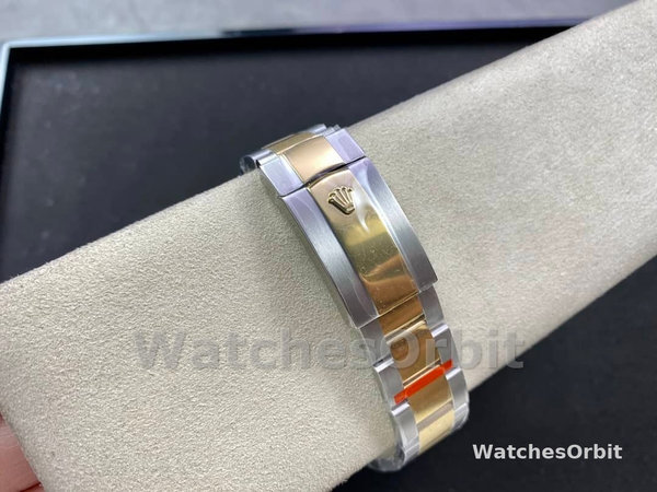 Mens Rolex Sky Dweller 42mm White Dial M336933 0005 Oystersteel Mens White Dial Replica Watch Image